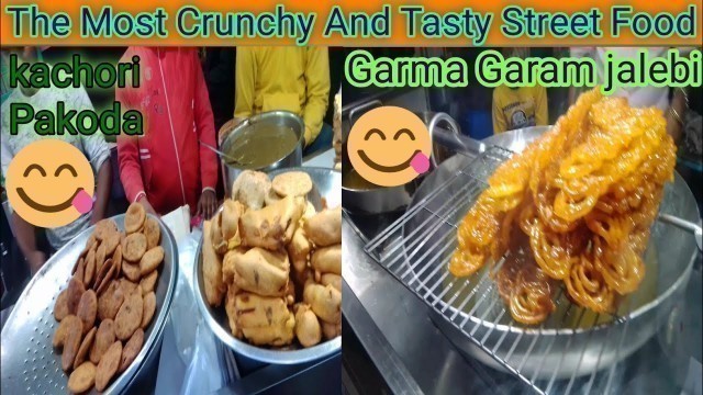 '#Most Famous Crunchy And Tasty Street Food In Lucknow#Viralvideo#Youtubeviral#'