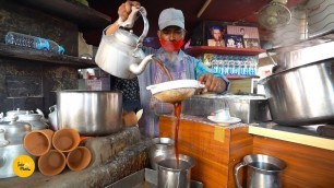 'Lucknow Most Famous Sharmaji Ki Chai With Bun Makhan Rs. 55/- Only l Lucknow Street Food'