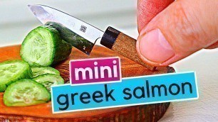 'GREEK SALMON VEGGIE SALAD | MINI FOOD | MINIATURE COOKING BY MINIATURE CUSINA |ASMR'