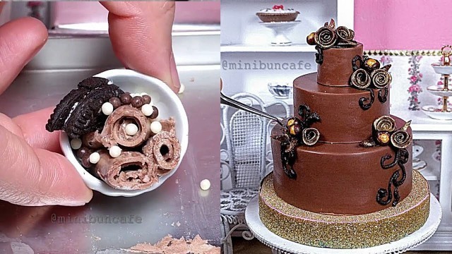 '5 mini chocolate cakes and desserts 