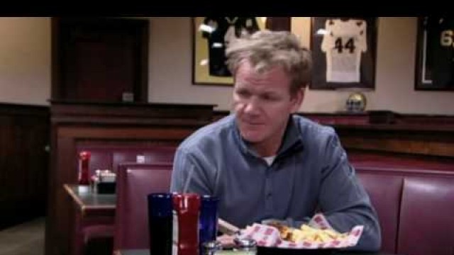 'Chef Ramsay tried Food At J Wily\'s | Kitchen Nightmares'