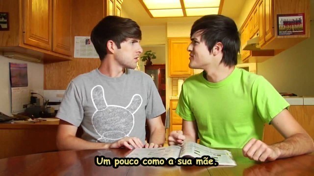 'Food Battle 2010 - Smosh - Legendado'