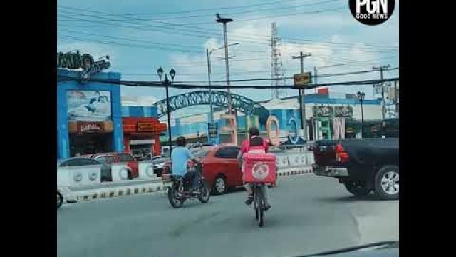 'Foodpanda Bike Rider in Pampanga ( INSPIRING ) Surviving during Covid-19 Pandemic'