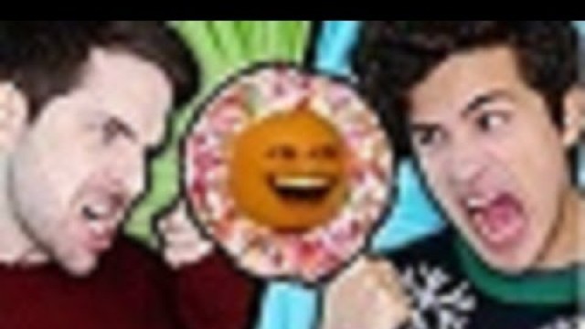 'SMOSH Food Battle 2019 feat. Annoying Orange!'