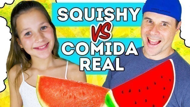 'SQUISHY FOOD vs REAL FOOD CHALLENGE! | ¿Quién gana el reto más suave con Squishies Gigantes?'