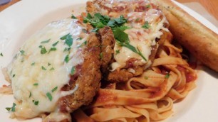 'Applebee\'s restaurant,Menu, Prices,Chicken Parmesan'