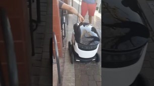 'The new food delivery robot'