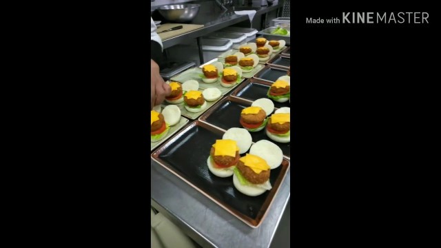 'chicken croquet in Bao Bun#cheflife#chef#chefplate#baoban'