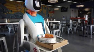 'Robot Amy serving my food at Big Bang Pizza in Atlanta'