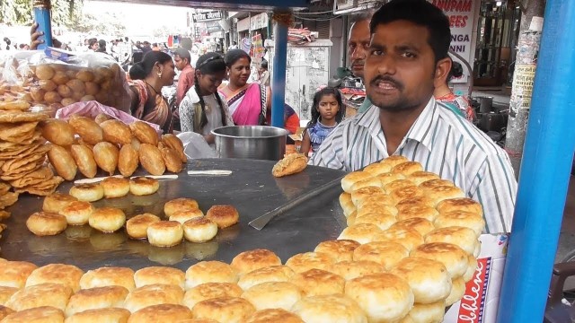 'Aloo Tikki Chaat / Kachori Chaat @ 20 rs - Street Food Lucknow'