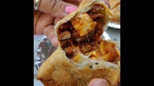 'Veg Paneer Samosa Indian Street Food Subscribe / Foodie Maya #Shorts'