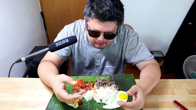 'Boodle Fight with Korean Food'