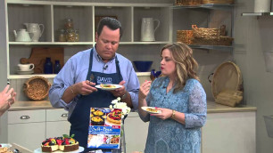 '\"Mr. Food Test Kitchen Guilt-Free Weeknight Favorites\" with David Venable'