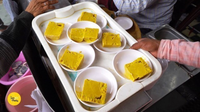 'Lucknow Famous Prakash Kesar Pista Badam Kulfi Rs. 70/- Only l Lucknow Street Food'