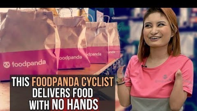 'This foodpanda cyclist delivers food with no hands'