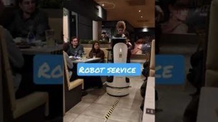 '#food #robot service, applied in the restaurant hot #issue new #technology #pick #delivery'