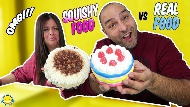 'SQUISHY FOOD VS. REAL FOOD CHALLENGE!! Reto de comida real vs comida squishy!! Jumbo Squishies'