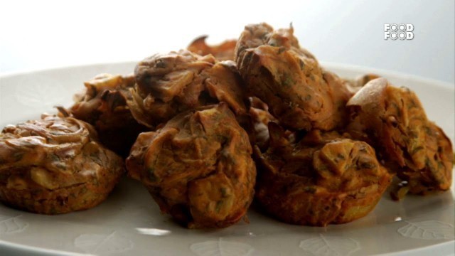 'Baked Pakore - Sanjeev Kapoor\'s Kitchen'