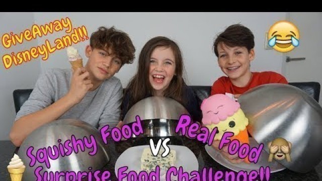 'SQUISHY FOOD vs REAL FOOD vs SURPRISE CHALLENGE! met DISNEY GIVEAWAY (GESLOTEN) - Bibi'