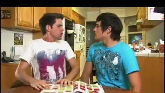 'SMOSH - FOOD BATTLE 2008 LEGENDADO (PT-BR)'